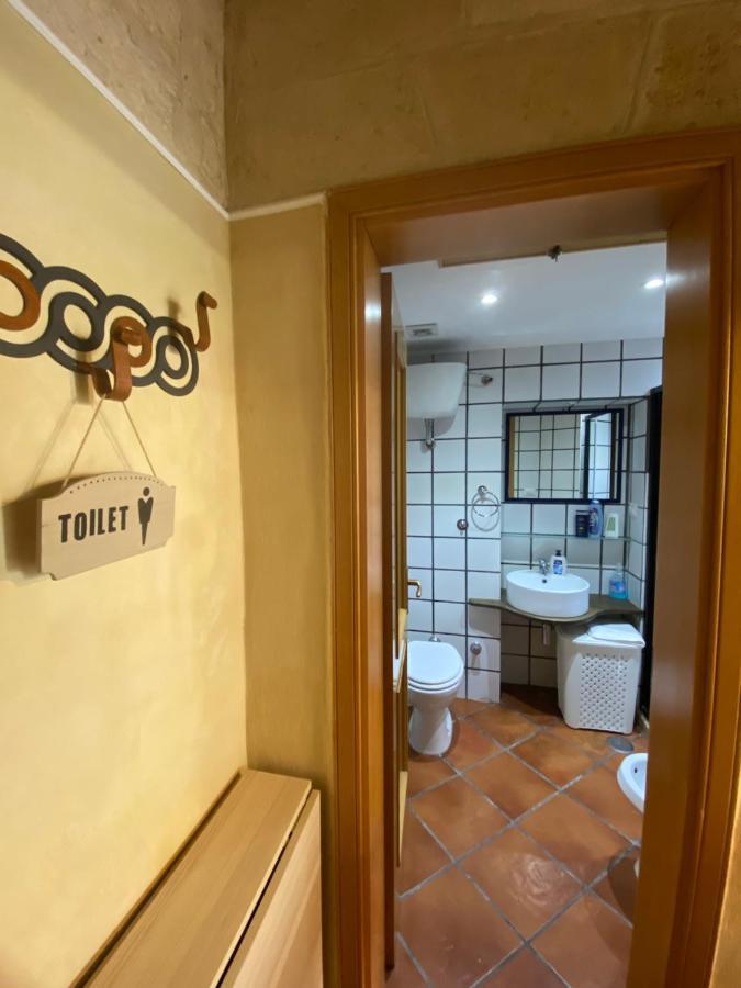 Dimora In Centro Bed and Breakfast Trani Exterior foto